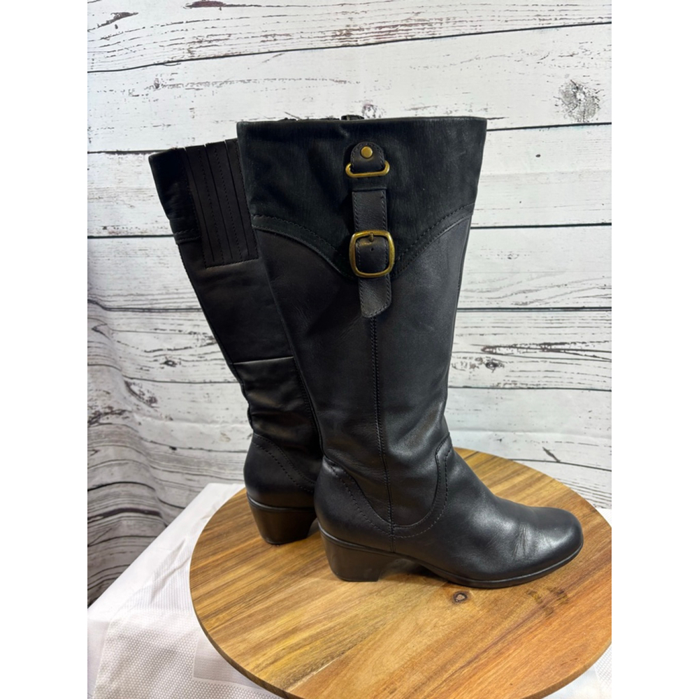 Women's Clarks Black Leather Knee-High Boots Size 9 - Picture 3 of 13